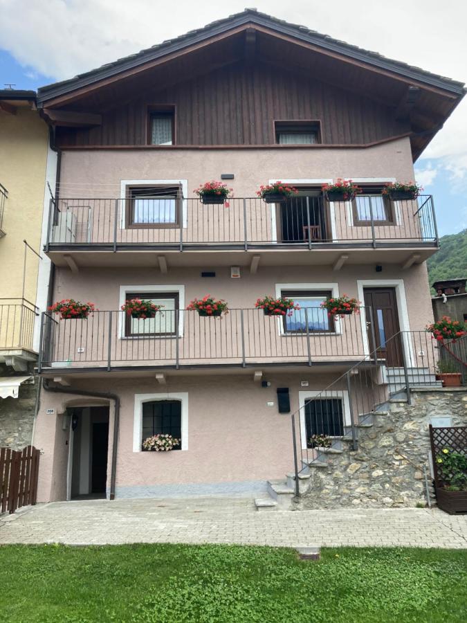 Senin House Villa Aosta Exterior foto